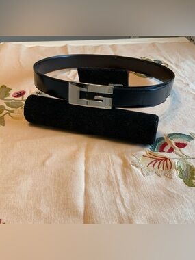 Gucci Black Leather Belt 90 36 Authentic! Silver Buckle Good!